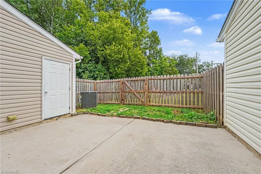 2044 Waterstone Lane High Point, NC 27265