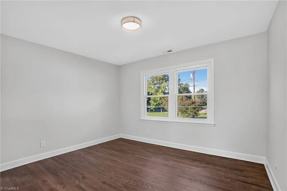4982 Yanceyville Road Browns Summit, NC 27214