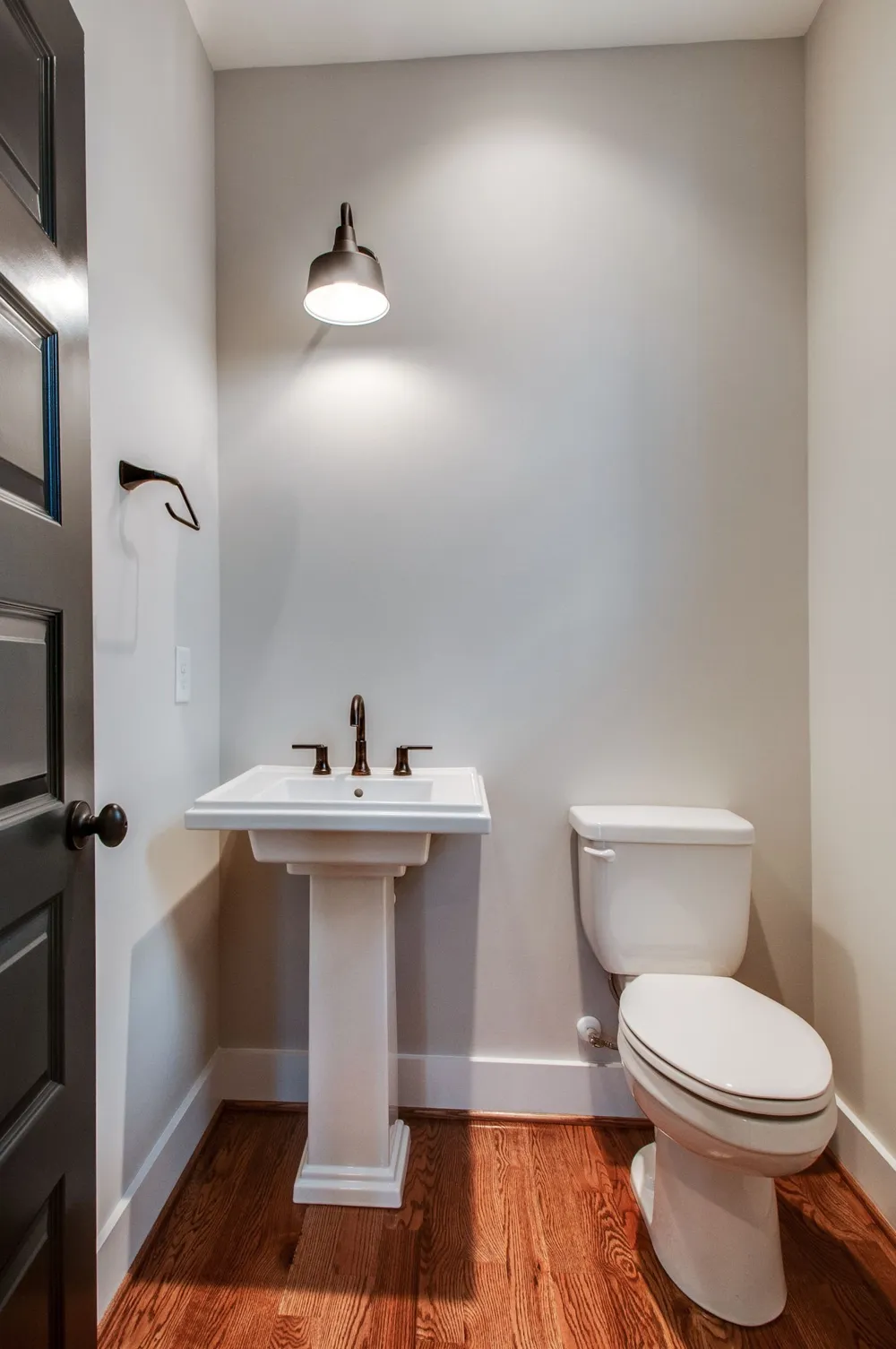 1905B Seminole Ave Nashville, TN 37211
