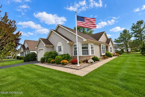 2748 Meadow Lake Drive