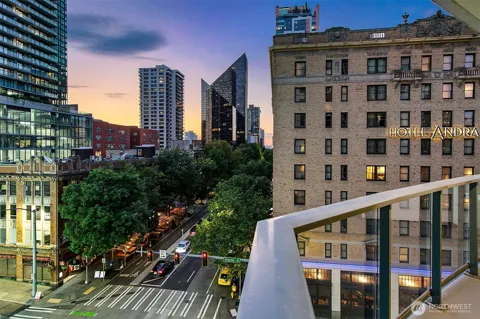 1920 4th Avenue #502
