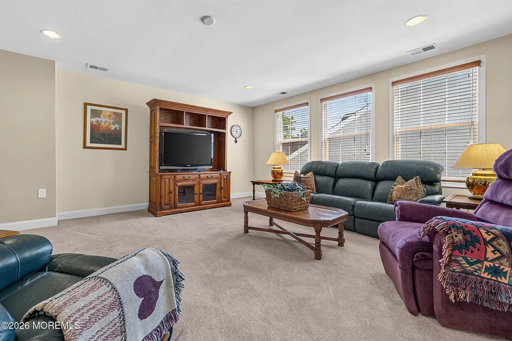 3 Aquaduct Road Monroe, NJ 08831