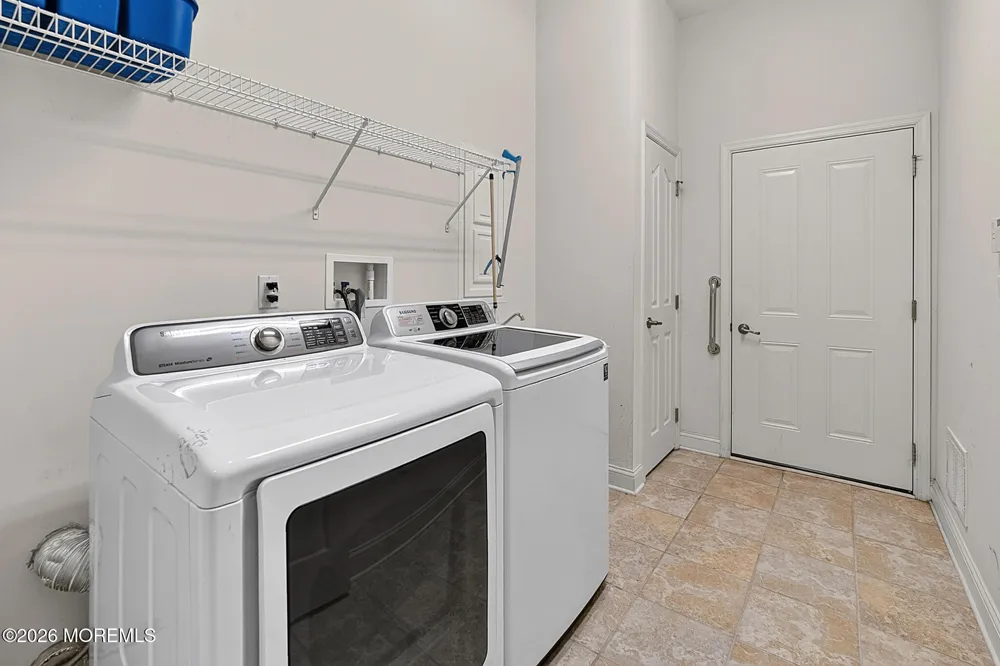 3 Aquaduct Road Monroe, NJ 08831