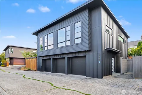 2609 31st Avenue W #A