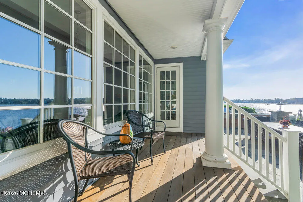 82 Conover Lane Red Bank, NJ 07701