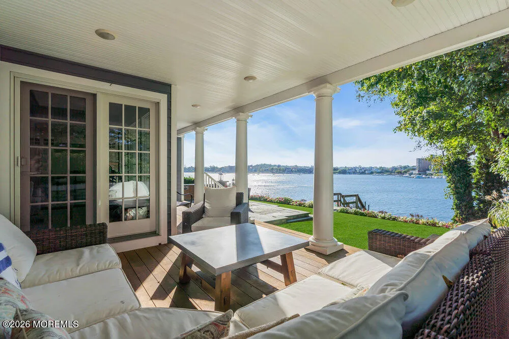 82 Conover Lane Red Bank, NJ 07701