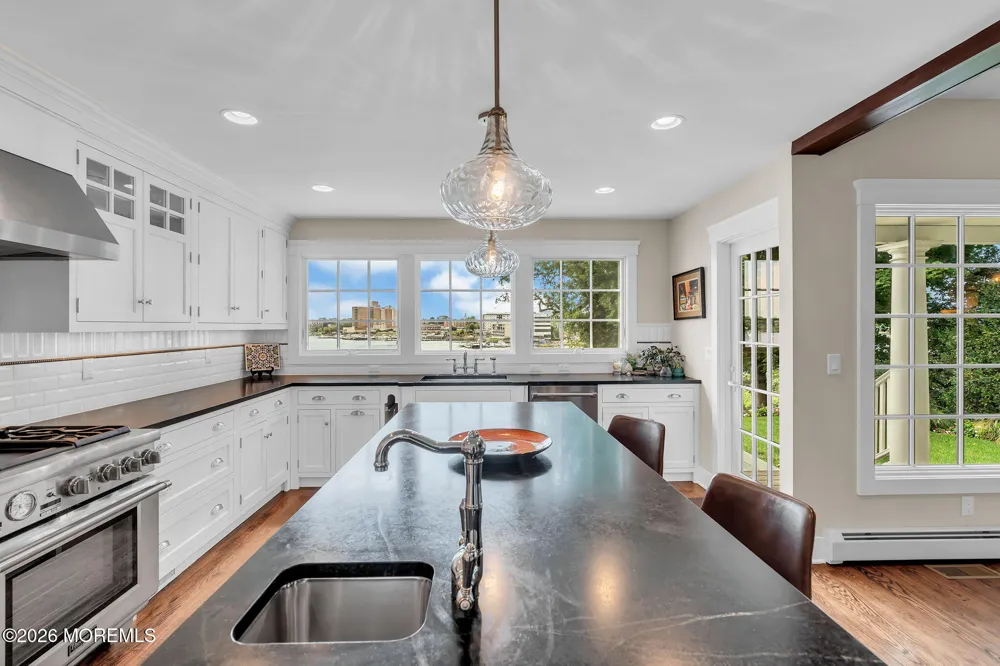 82 Conover Lane Red Bank, NJ 07701