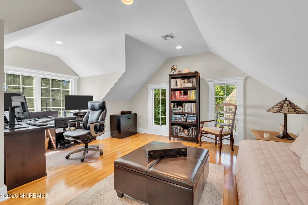 82 Conover Lane Red Bank, NJ 07701