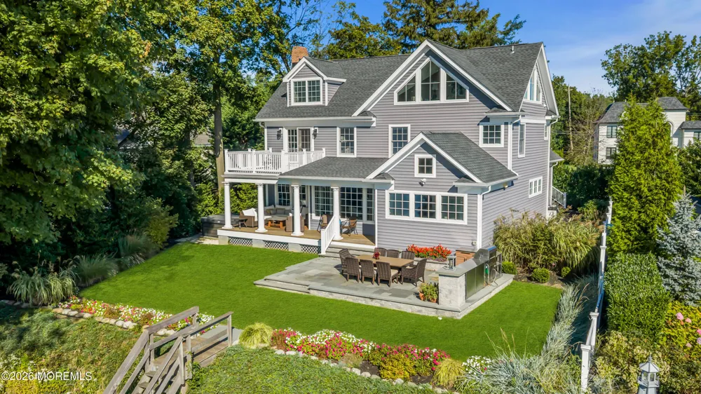 82 Conover Lane Red Bank, NJ 07701