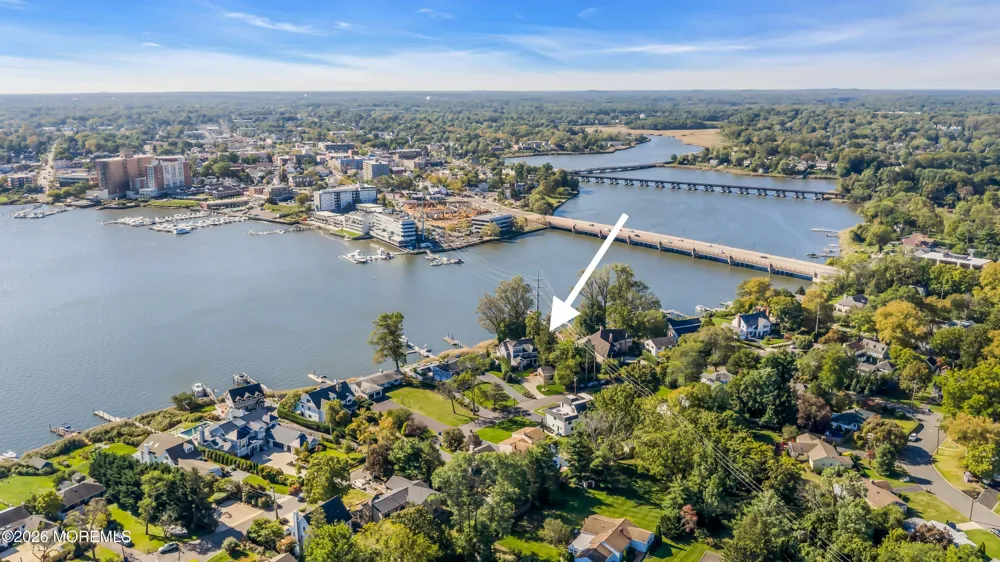 82 Conover Lane Red Bank, NJ 07701