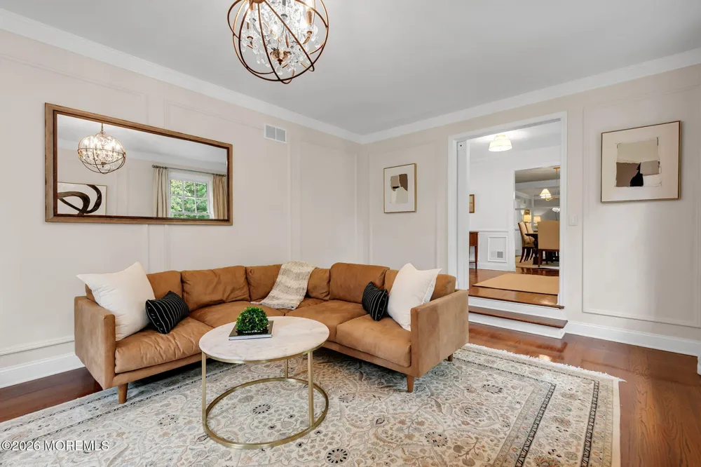 4 Tuxedo Road Rumson, NJ 07760