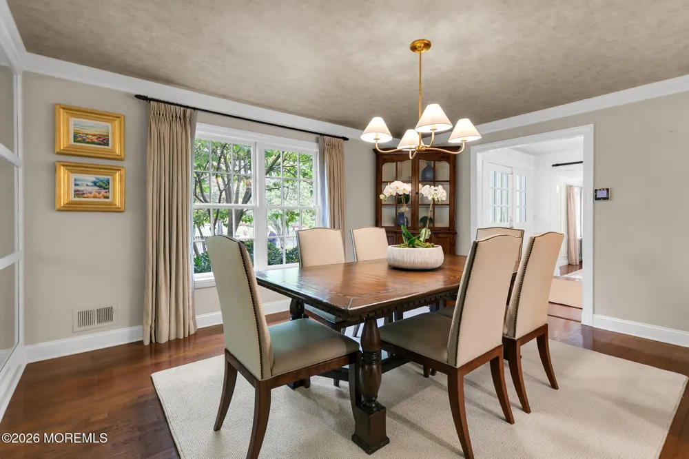 4 Tuxedo Road Rumson, NJ 07760
