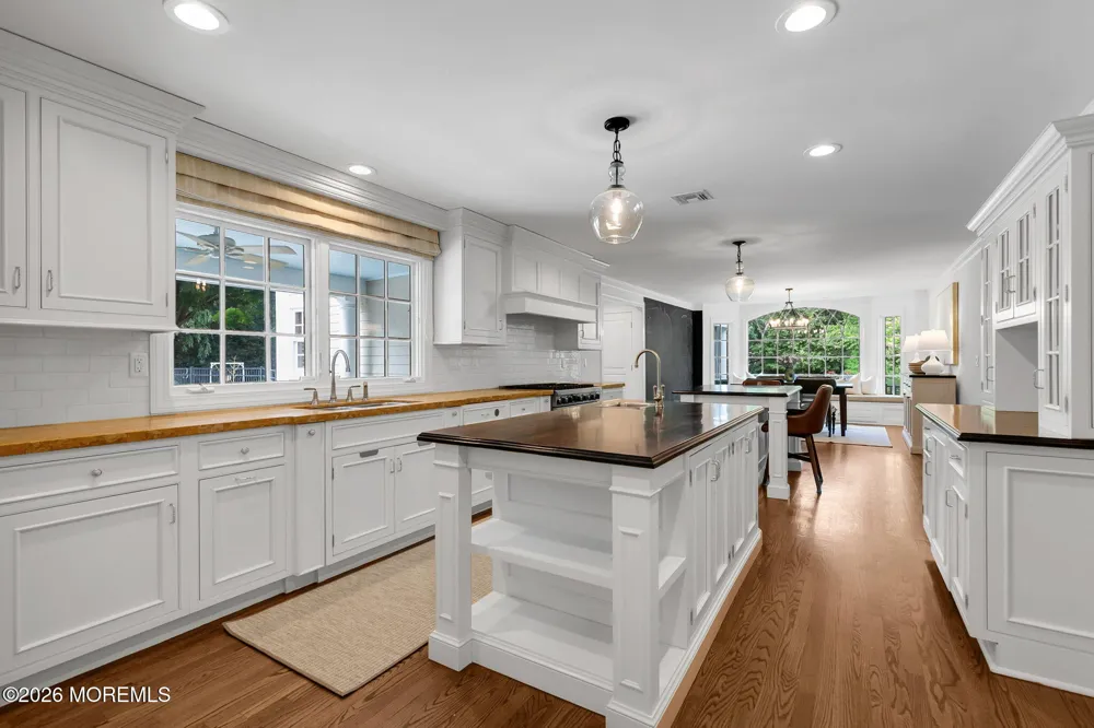 4 Tuxedo Road Rumson, NJ 07760