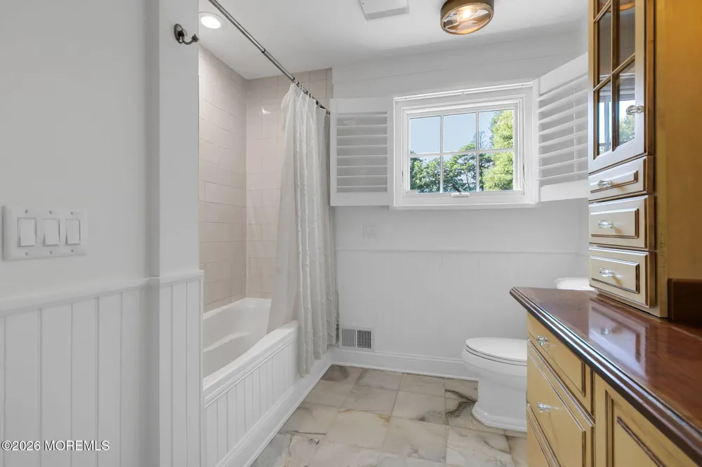 4 Tuxedo Road Rumson, NJ 07760