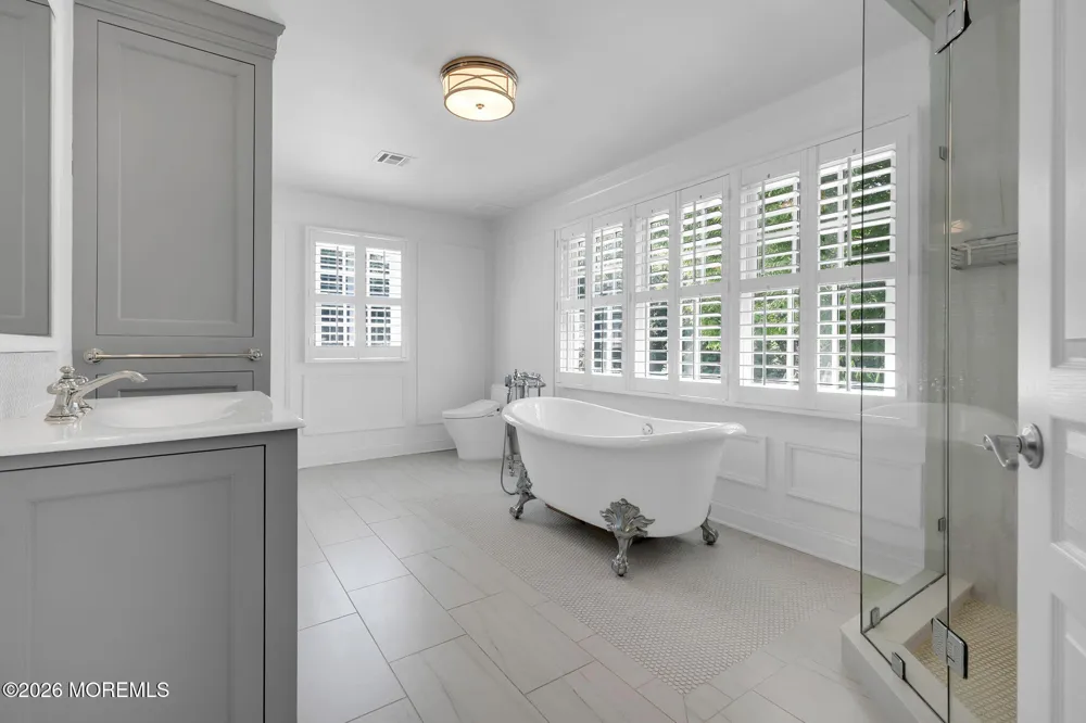 4 Tuxedo Road Rumson, NJ 07760