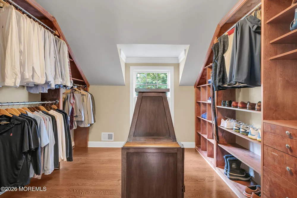 4 Tuxedo Road Rumson, NJ 07760