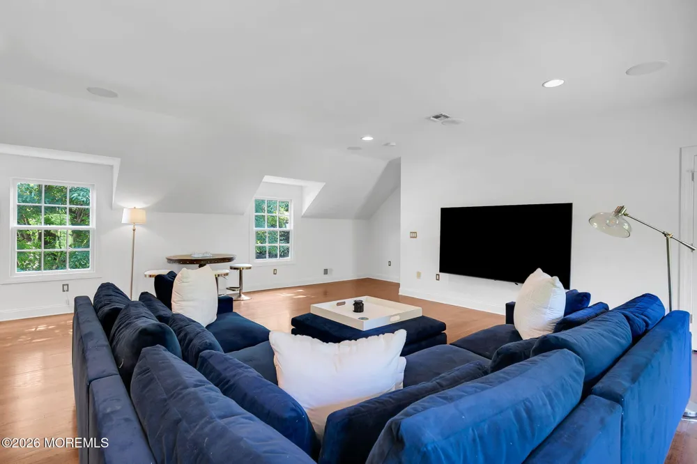 4 Tuxedo Road Rumson, NJ 07760