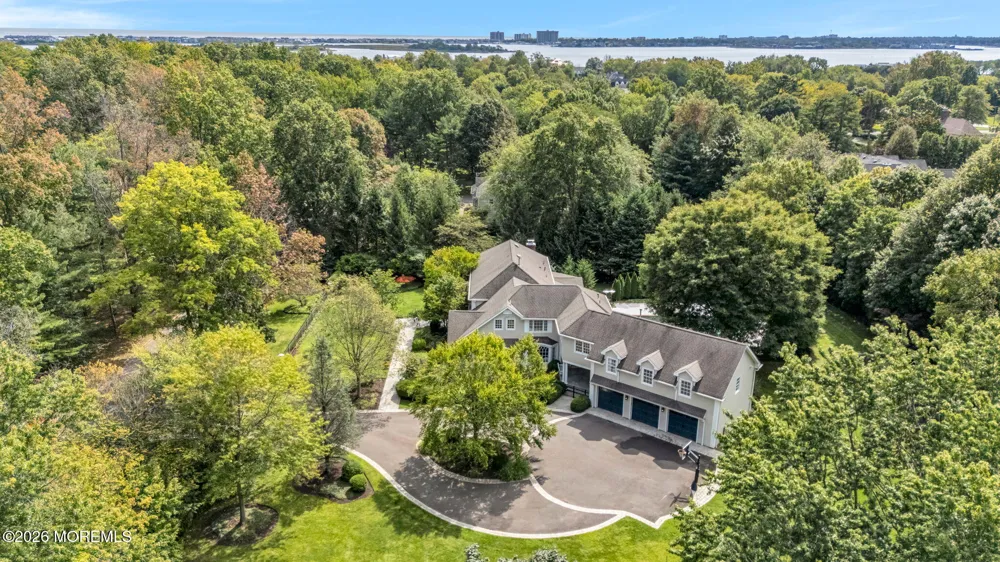 4 Tuxedo Road Rumson, NJ 07760