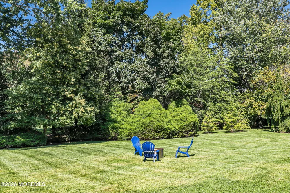 4 Tuxedo Road Rumson, NJ 07760