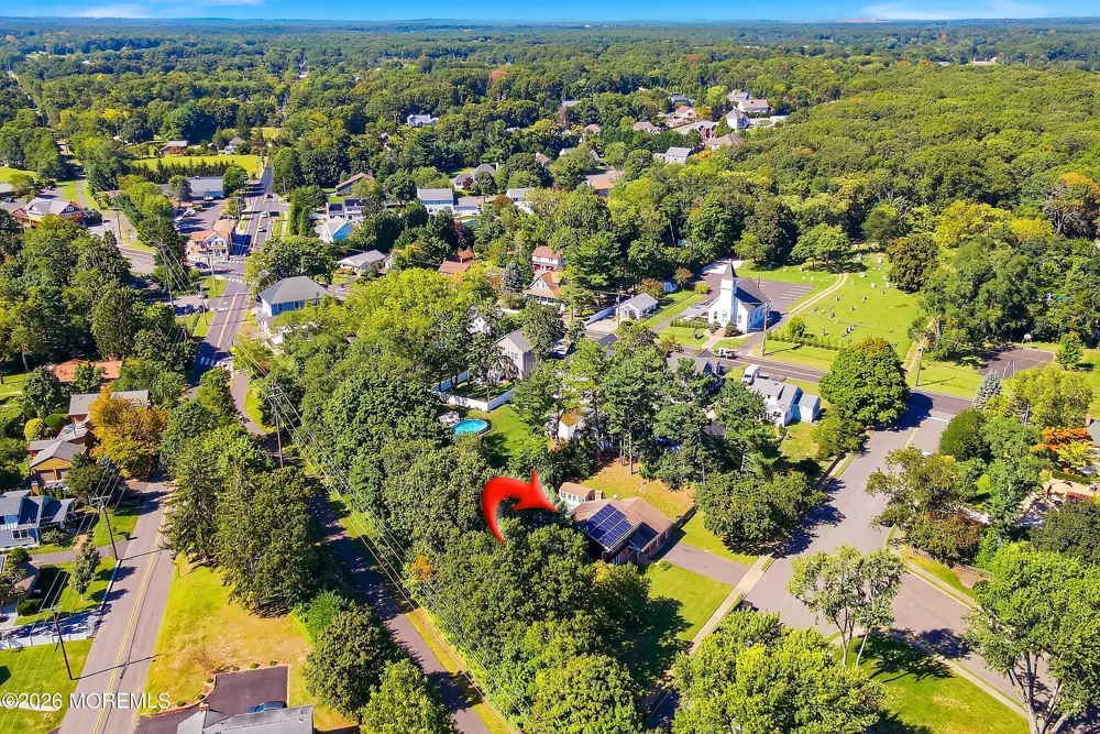 2211 Lark Drive Allenwood, NJ 08720