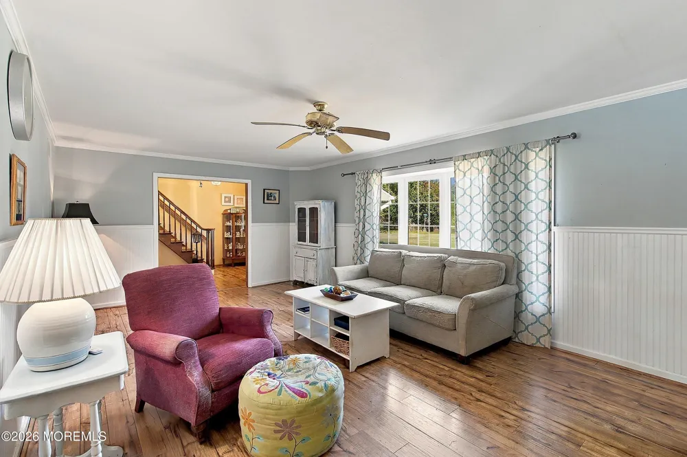 2211 Lark Drive Allenwood, NJ 08720