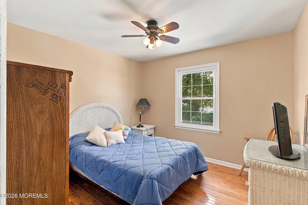 2211 Lark Drive Allenwood, NJ 08720
