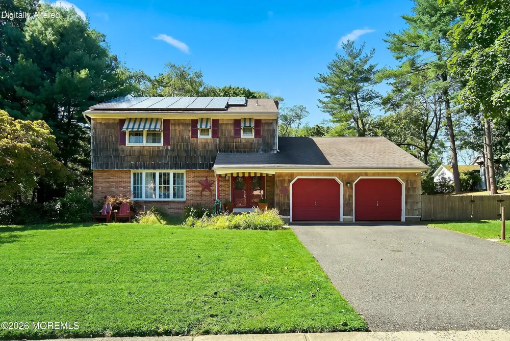 2211 Lark Drive Allenwood, NJ 08720