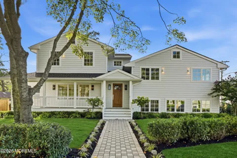 504 Monmouth Road