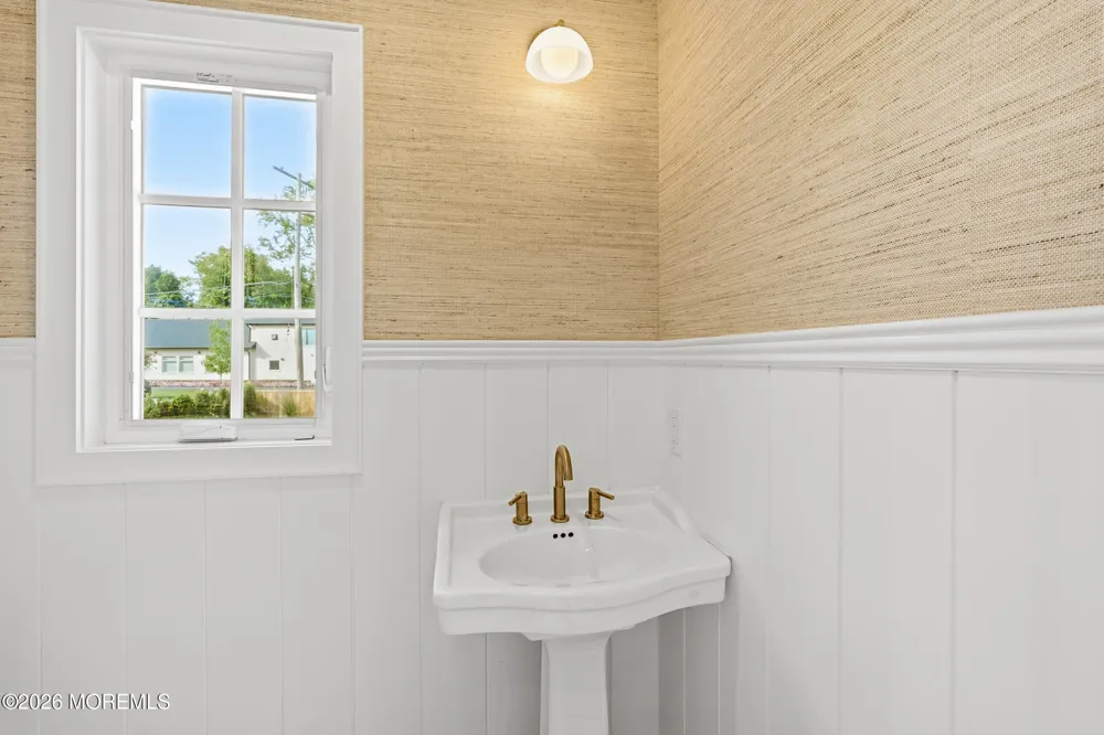 504 Monmouth Road Allenhurst, NJ 07711