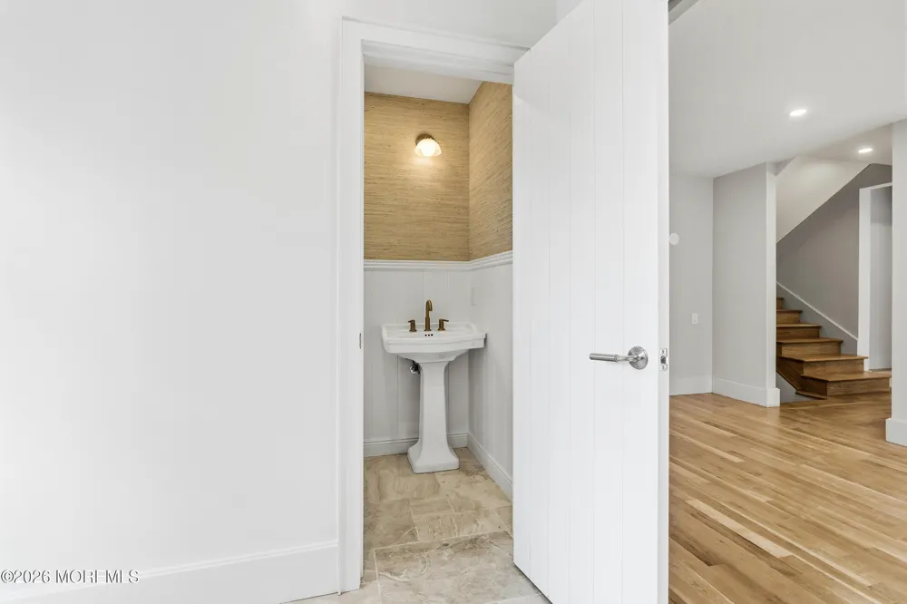 504 Monmouth Road Allenhurst, NJ 07711