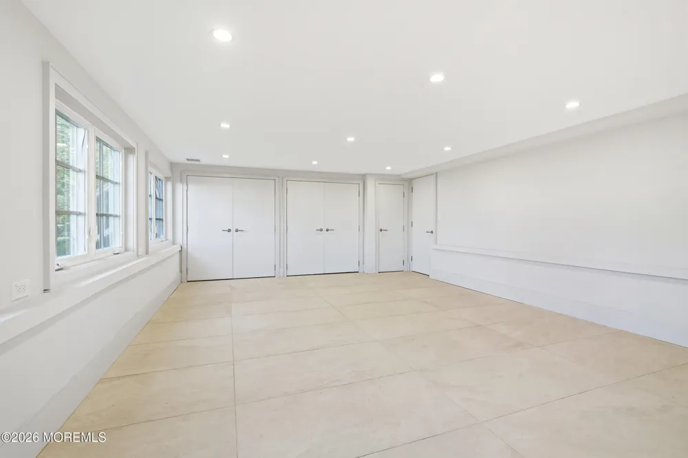 504 Monmouth Road Allenhurst, NJ 07711