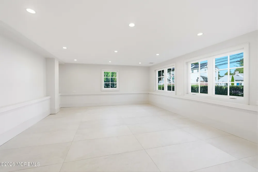 504 Monmouth Road Allenhurst, NJ 07711
