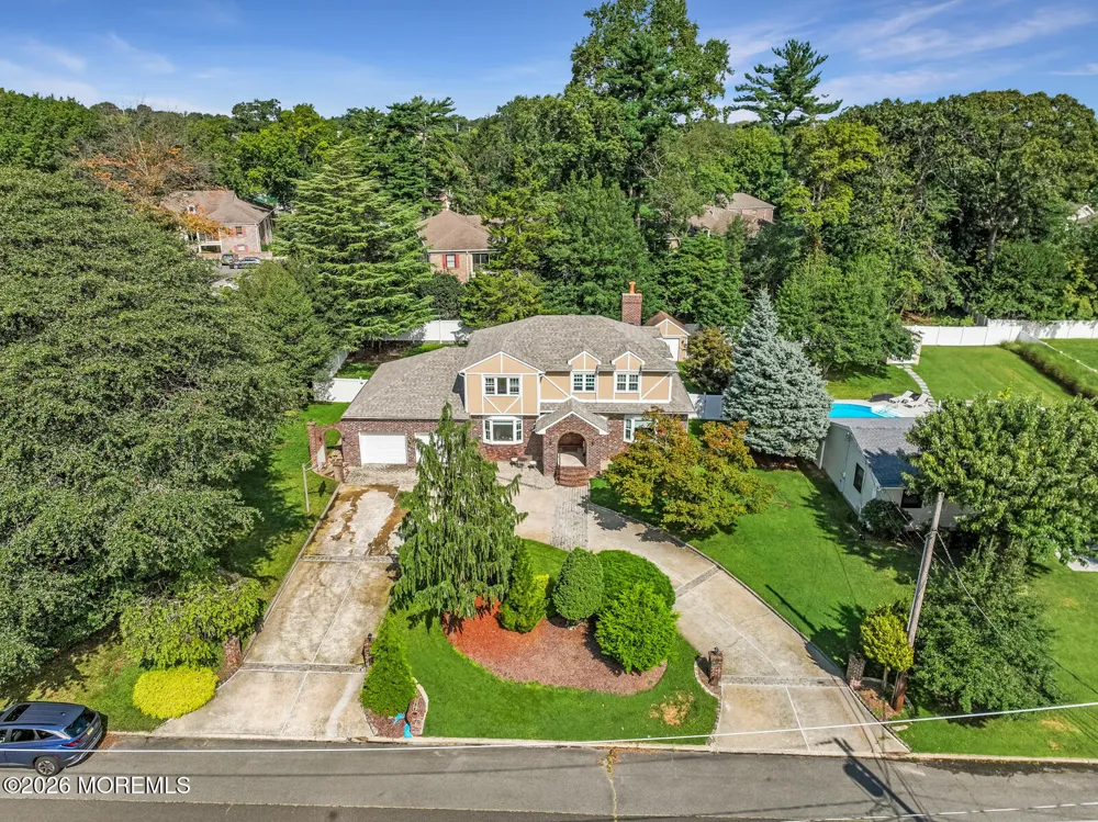 1106 Hawthorne Parkway Spring Lake, NJ 07762