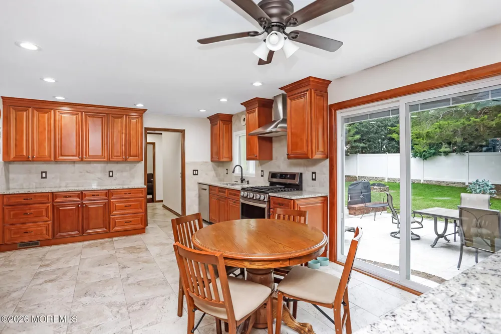 1106 Hawthorne Parkway Spring Lake, NJ 07762