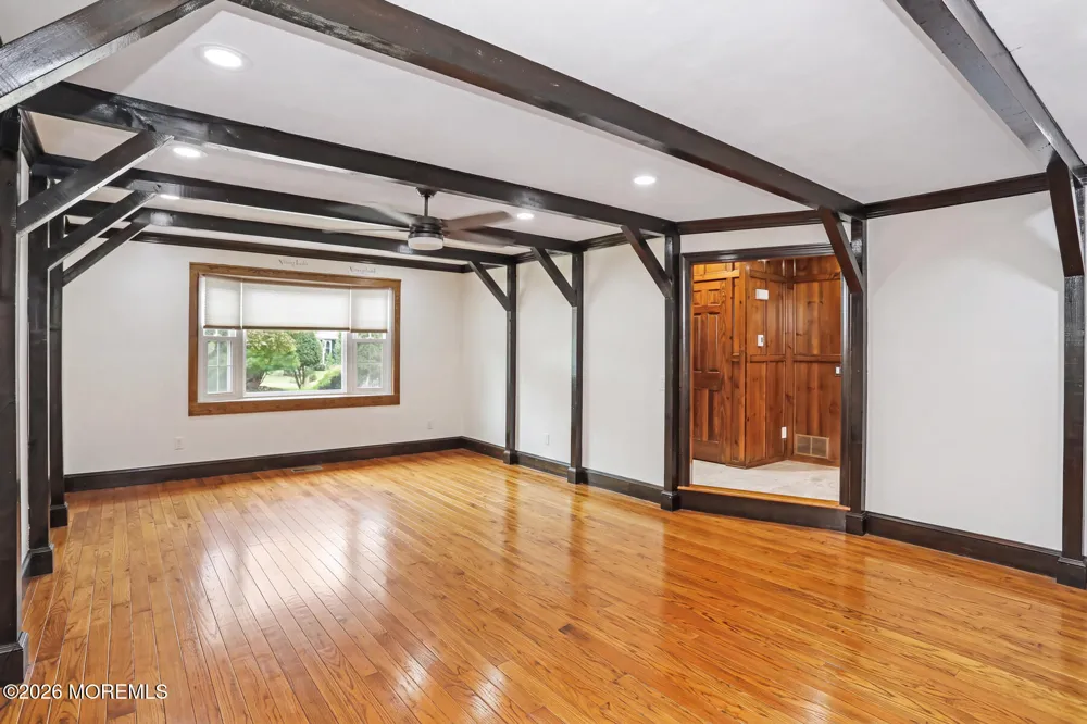 1106 Hawthorne Parkway Spring Lake, NJ 07762