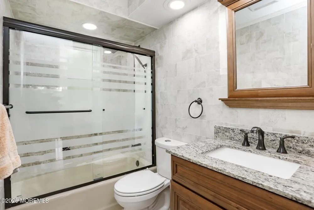 1106 Hawthorne Parkway Spring Lake, NJ 07762