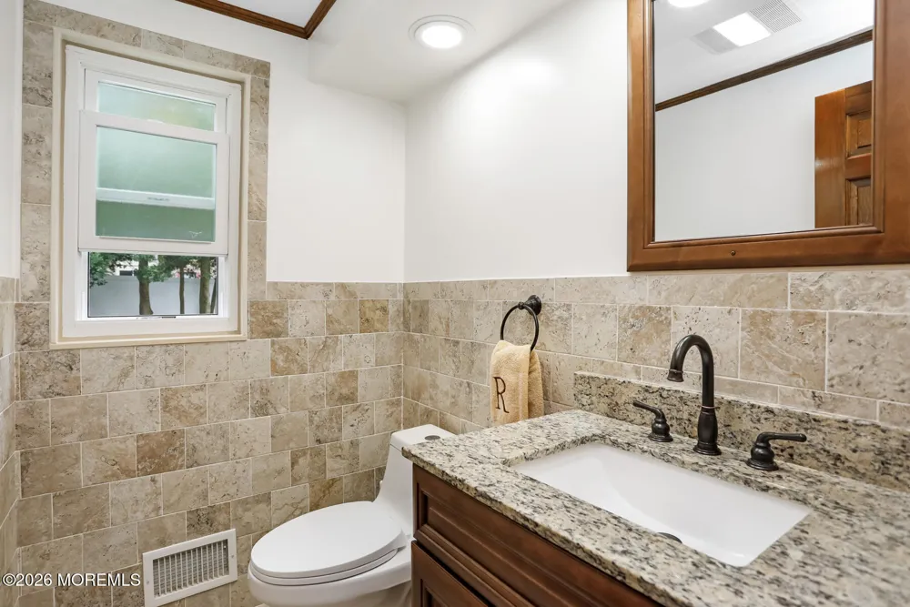 1106 Hawthorne Parkway Spring Lake, NJ 07762