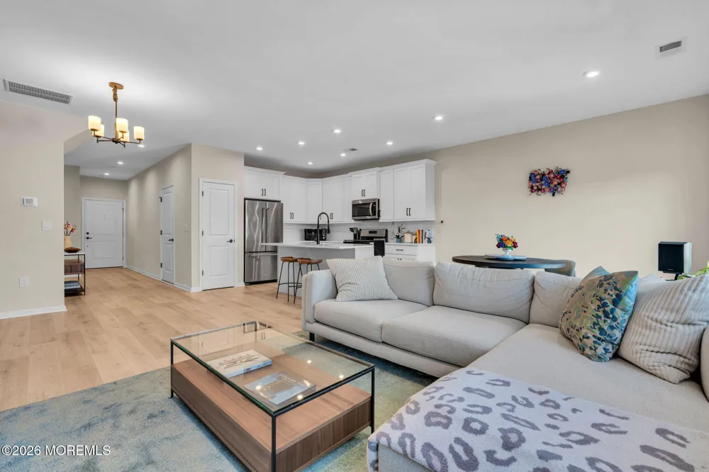 6 Chapel Lane Wall, NJ 07753