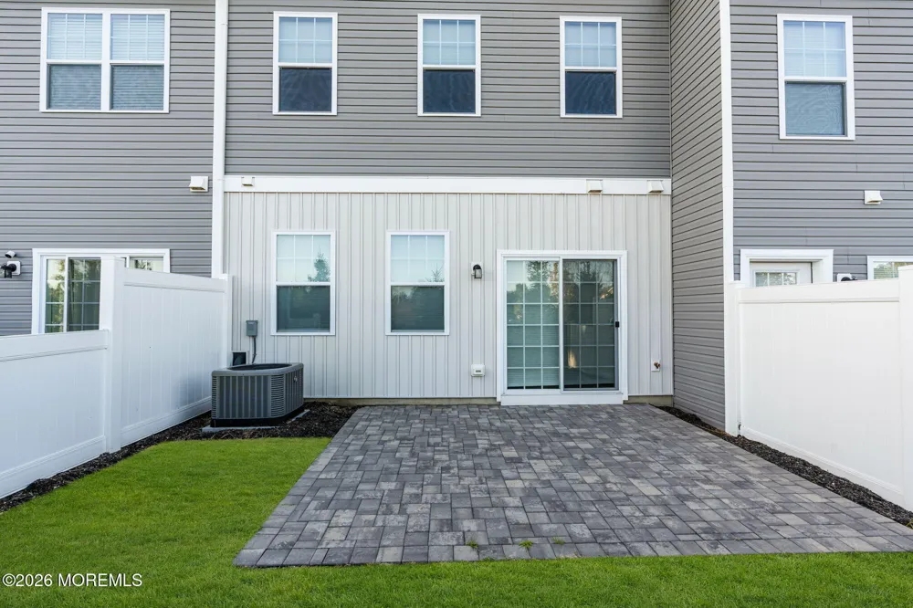 6 Chapel Lane Wall, NJ 07753