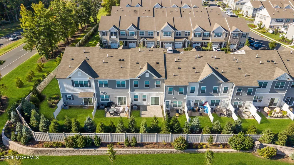 6 Chapel Lane Wall, NJ 07753
