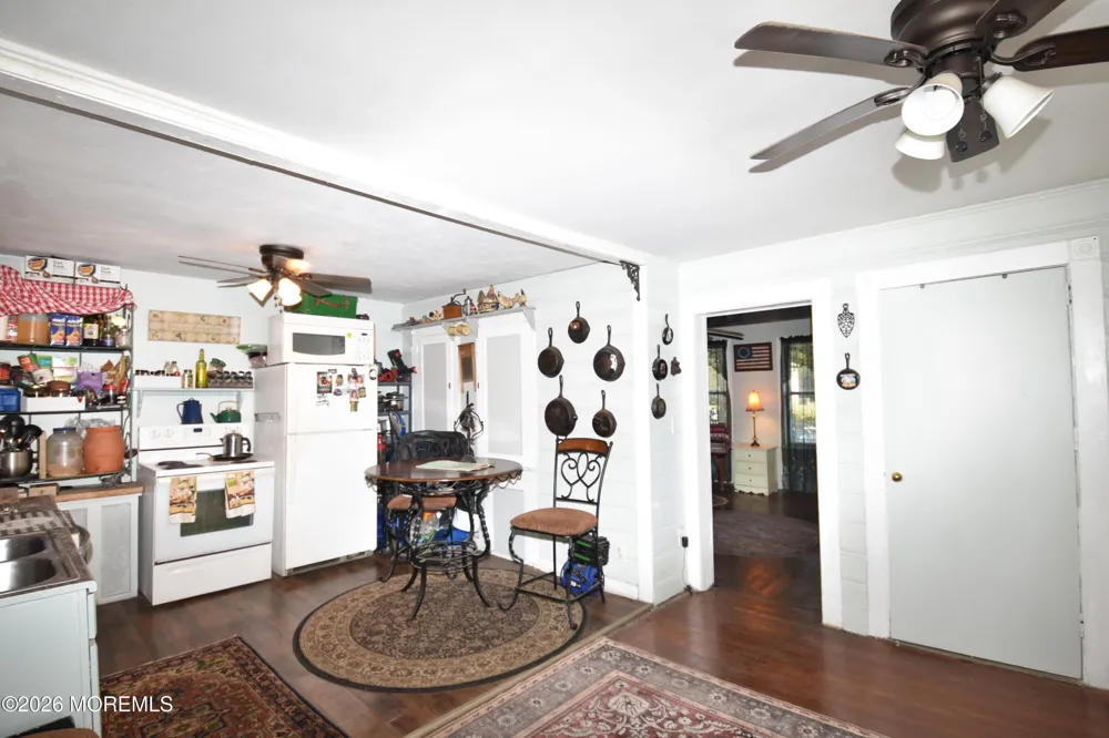 636 Holmdel Road Hazlet, NJ 07730