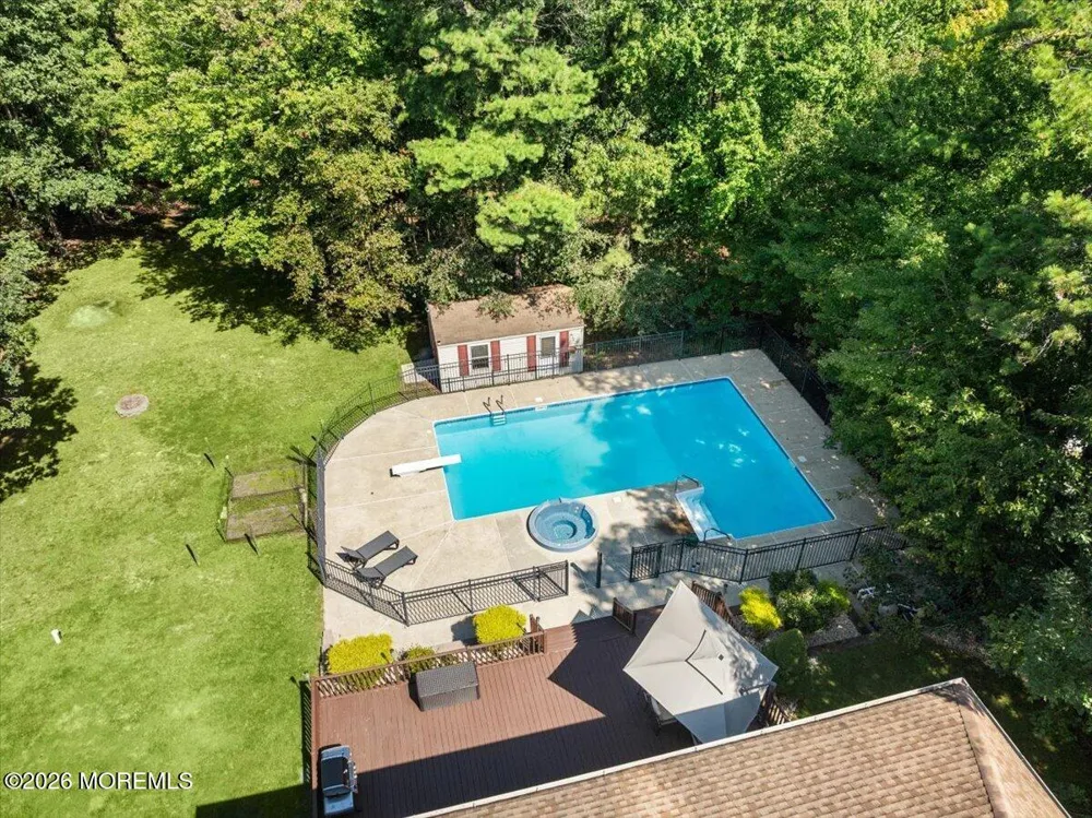 47 Cottonwood Drive Jackson, NJ 08527