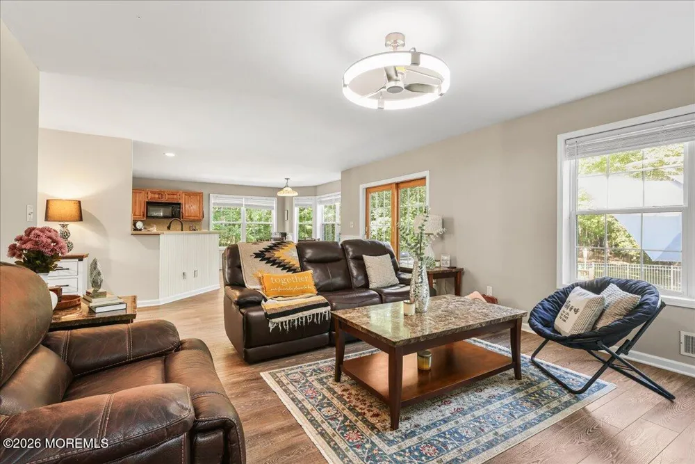 47 Cottonwood Drive Jackson, NJ 08527