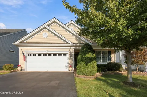 50 Kingston Drive Drive