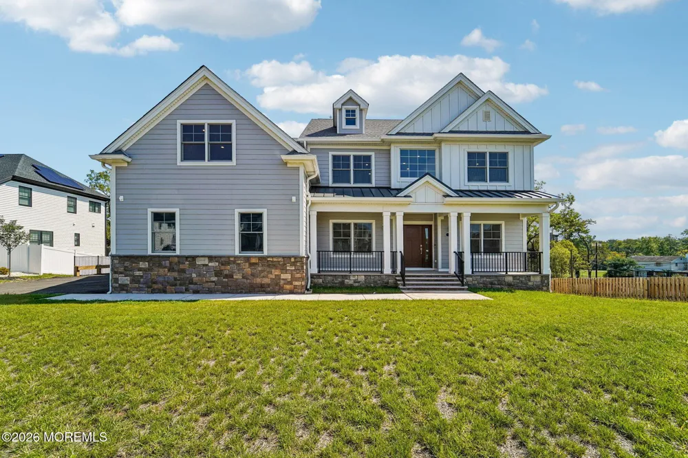 11 Scarlet Drive Piscataway, NJ 08854