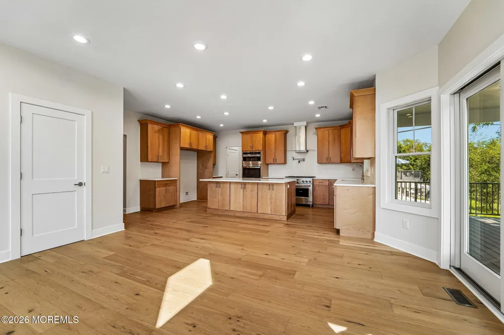 11 Scarlet Drive Piscataway, NJ 08854