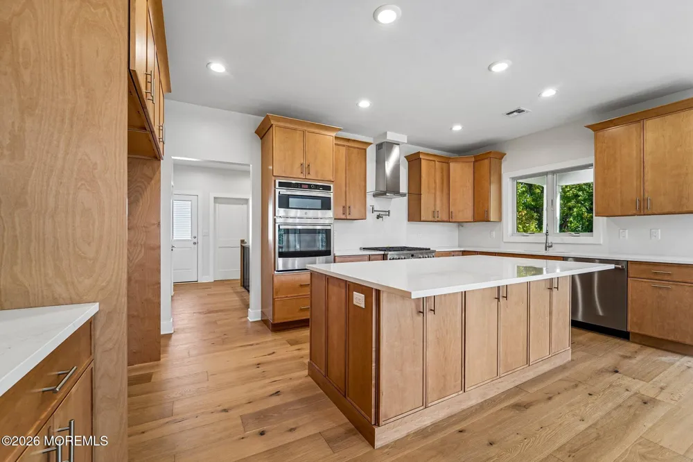 11 Scarlet Drive Piscataway, NJ 08854