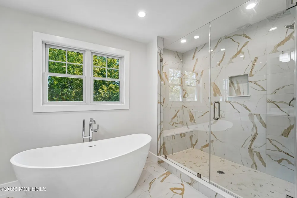 11 Scarlet Drive Piscataway, NJ 08854