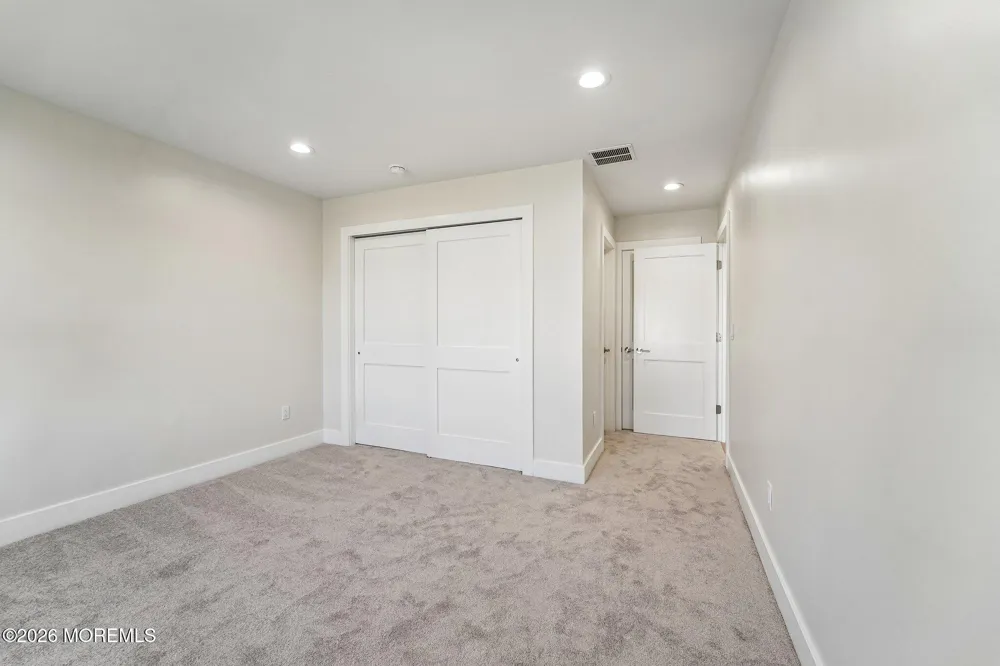 11 Scarlet Drive Piscataway, NJ 08854