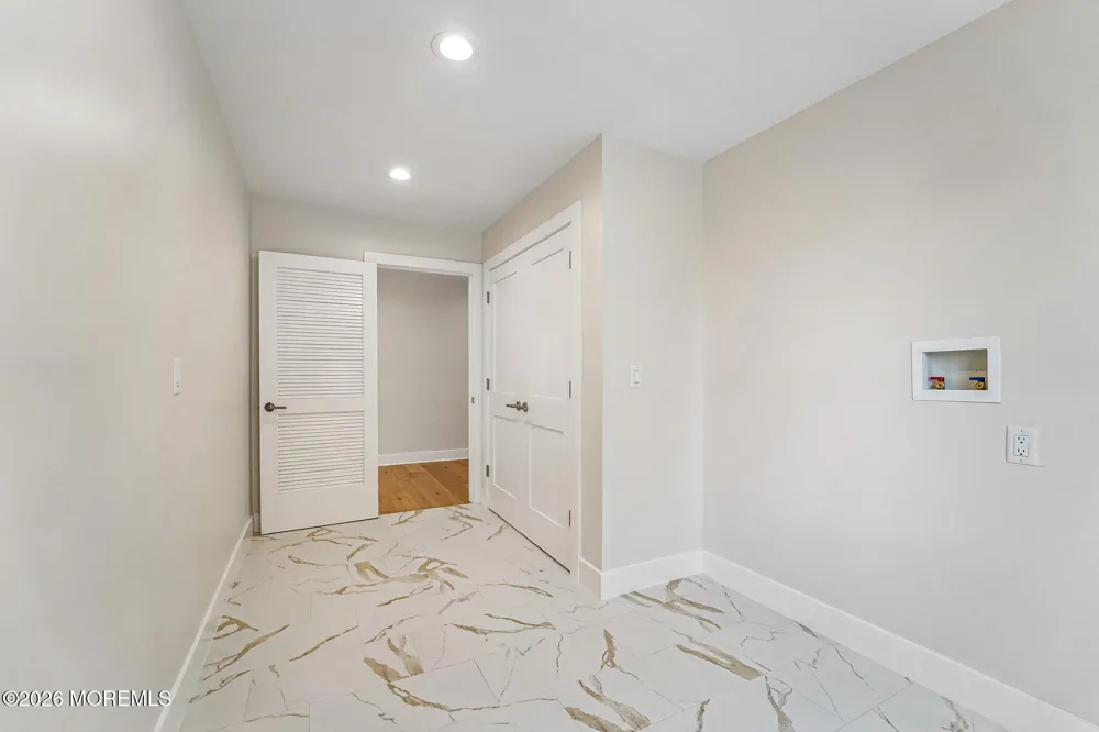 11 Scarlet Drive Piscataway, NJ 08854
